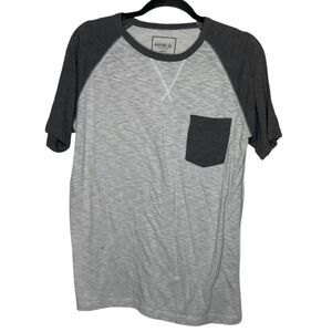 Dikotomy Shirt‎